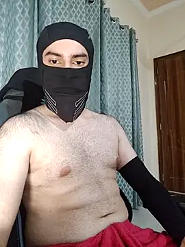 Snapshot of elden_beast chatting on February 18, 6:26 pm elden beast online show from February 18, 6:26 pm