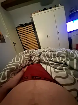 Snapshot of n-alan88 chatting on January 12, 9:42 pm n-alan88 online show from January 12, 9:42 pm