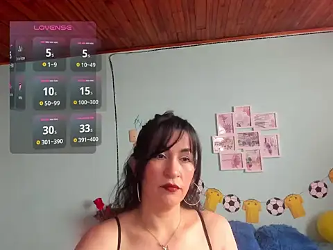 Snapshot of talia_mystic chatting on July 2, 1:06 pm talia mystic online show from July 2, 1:06 pm