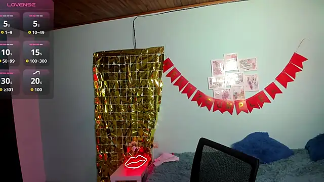 Snapshot of talia_mystic chatting on July 23, 1:20 pm talia mystic online show from July 23, 1:20 pm