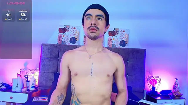 Ethan Briggs  online show from July 1, 3:30 am