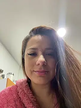 Pretty  Milf online show from March 20, 8:52 am