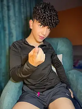 Snapshot of Nick_Twink chatting on February 13, 6:53 am Nick Twink online show from February 13, 6:53 am