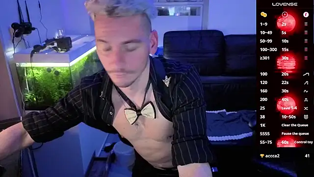 Rayzel White online show from February 14, 10:06 pm