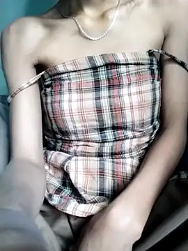 Snapshot of Lisa_xx2 chatting on February 21, 1:39 am Lisa xx2 online show from February 21, 1:39 am