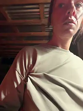 Snapshot of tastemecaroline chatting on February 28, 2:23 am tastemecaroline online show from February 28, 2:23 am