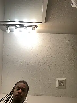 Snapshot of Grim777Hollow chatting on February 2, 10:47 am Grim777Hollow online show from February 2, 10:47 am