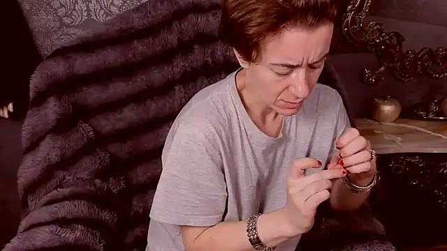 GingerWixxx online show from March 4, 8:15 pm