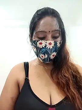 Your-Sasha7 online show from June 17, 6:49 am