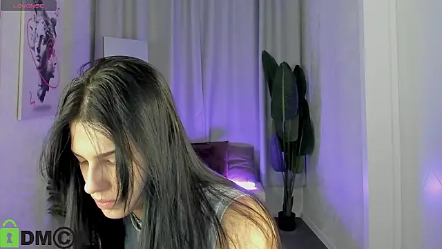 Leslie Wholsh online show from February 18, 9:38 am