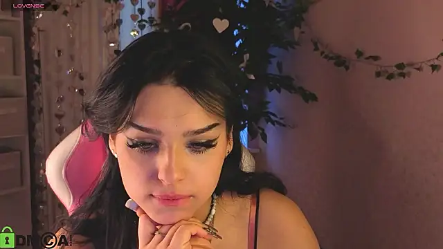 Leslie Wholsh online show from March 14, 1:01 am