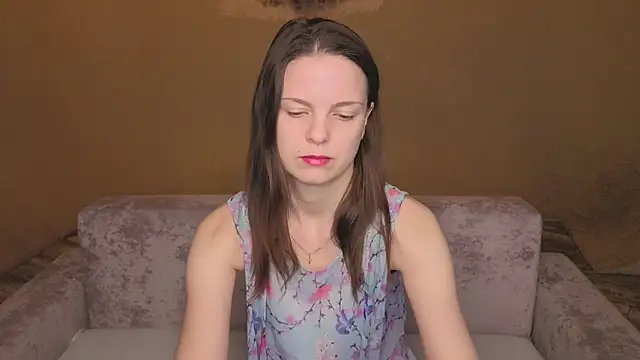 RoseWaulhgberg online show from April 15, 2:07 am