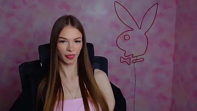Lina Loveuu online show from April 28, 11:37 am