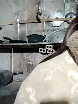 out-lustt online show from February 9, 12:47 am