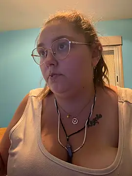Snapshot of _maracr19_ chatting on June 13, 5:11 pm maracr19 online show from June 13, 5:11 pm