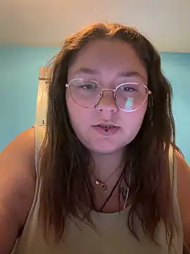 Snapshot of _maracr19_ chatting on June 16, 11:24 am maracr19 online show from June 16, 11:24 am