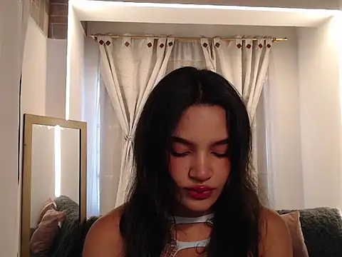 Nyxx Velariia online show from February 26, 1:43 pm