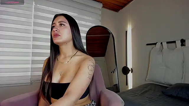 laila  sub  online show from February 19, 12:56 pm