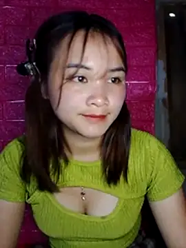 Lisakeem online show from May 4, 5:36 am