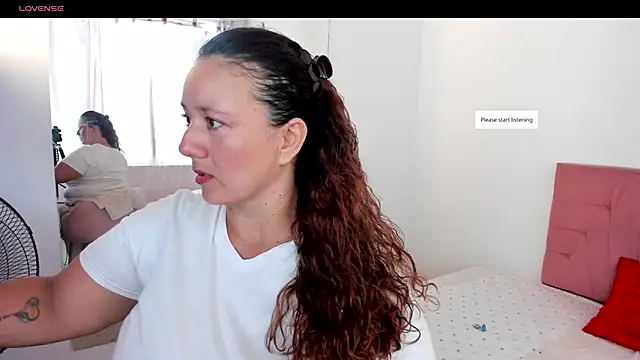 MsGaby  online show from June 9, 6:41 pm