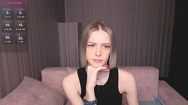 kittie like18 online show from April 30, 1:01 am
