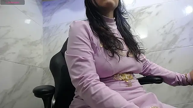 jasmine700141 online show from April 28, 7:19 pm