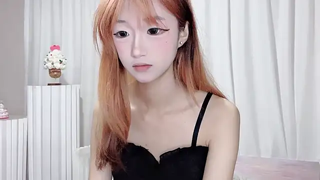 Snapshot of qingqing_love2025 chatting on May 21, 1:18 pm qingqing love2025 online show from May 21, 1:18 pm