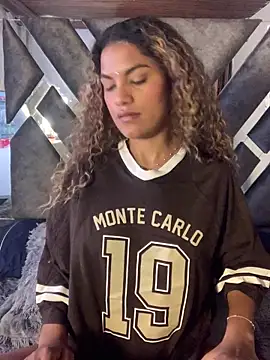 AngelPinkk  online show from March 15, 8:31 am