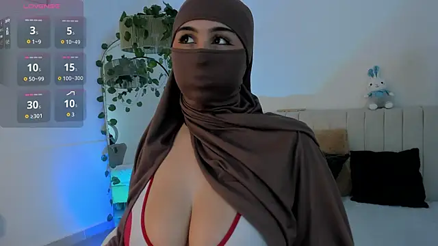  Amirah online show from July 8, 5:50 pm