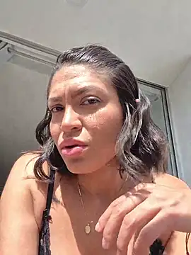 Ina Jody  online show from July 29, 8:29 pm