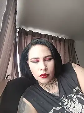 Snapshot of Mistressolivia07 chatting on May 18, 6:03 pm Mistressolivia07 online show from May 18, 6:03 pm