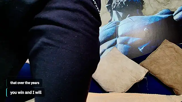 Snapshot of Vans_Ross chatting on May 19, 2:34 pm Vans Ross online show from May 19, 2:34 pm