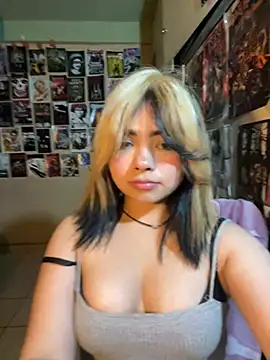 pinkybombon online show from February 5, 11:53 pm