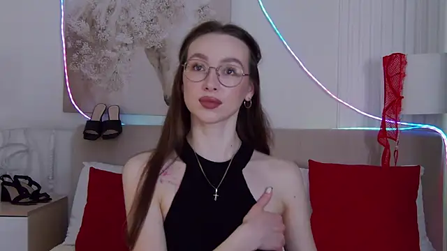 Emily Simon online show from April 28, 5:34 am
