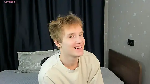 Snapshot of Kai_Milller chatting on February 5, 7:18 pm Kai Milller online show from February 5, 7:18 pm