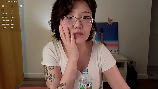 Snapshot of nullgirl chatting on July 18, 2:49 am nullgirl online show from July 18, 2:49 am