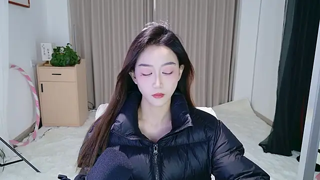 Dancing-Coco12 online show from February 4, 3:56 am