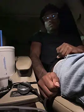 Bigdicktrick227 online show from May 5, 2:08 am