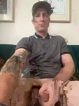 Snapshot of Pussyeating2025@xh chatting on June 15, 11:40 pm Pussyeating2025xh online show from June 15, 11:40 pm