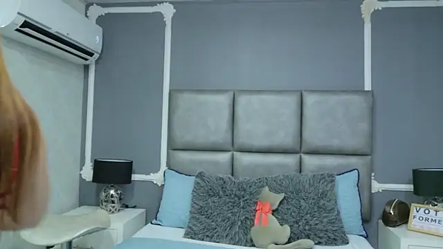 HaileyTims online show from June 4, 11:16 am