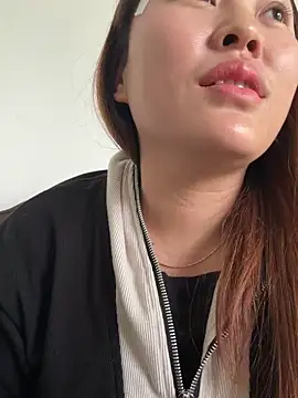 Snapshot of Bayby-xxx chatting on February 3, 8:52 am Bayby-xxx online show from February 3, 8:52 am