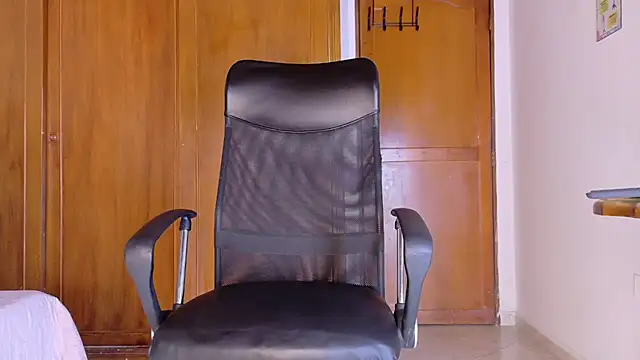 samirths boy  online show from June 19, 7:17 pm