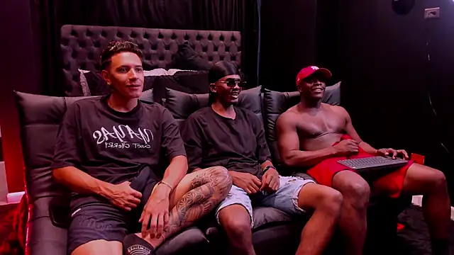 friendslymens online show from January 19, 1:48 pm