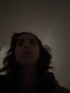 Snapshot of elodie_rouge chatting on July 31, 12:04 pm elodie rouge online show from July 31, 12:04 pm