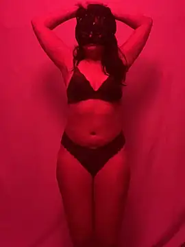 Leonoraaa online show from March 18, 12:58 am