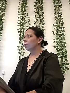 Snapshot of RossyAlvarez chatting on July 10, 3:33 am RossyAlvarez online show from July 10, 3:33 am
