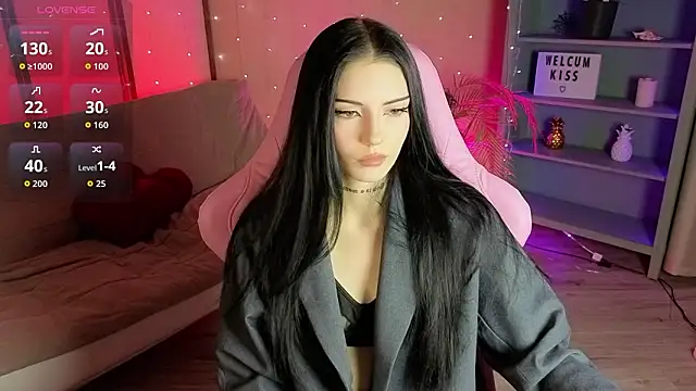 Kelly  Bunny online show from February 12, 10:43 am