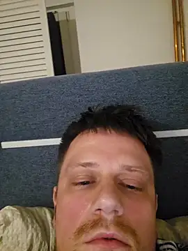 christian9pppp online show from April 7, 10:42 pm