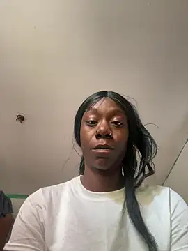 QueeneCoco online show from June 10, 11:13 pm