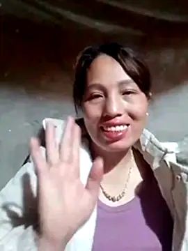 Gummiesu online show from March 2, 8:48 pm